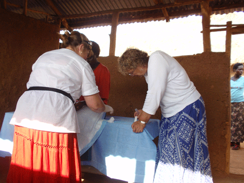 Doing a skin syphillis test